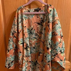 Hydrangea Print Coral Shrug